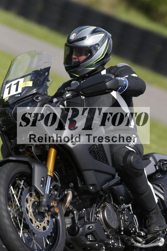 /53 16.09.2025 Track Day Domi Aegerter ADR/Gruppe gelb/11
